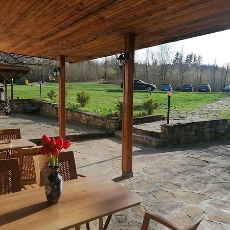 Hotel Чичо Томовата Колиба Trjawna Exterior foto